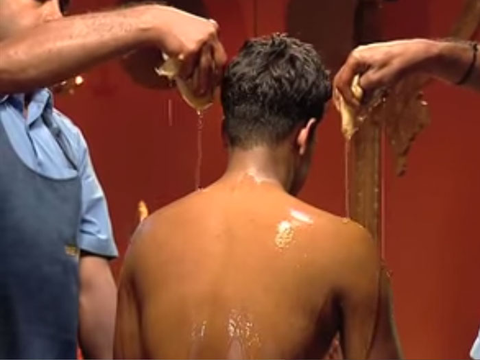 Pizhichil-video-1 Pizhichil-video-1